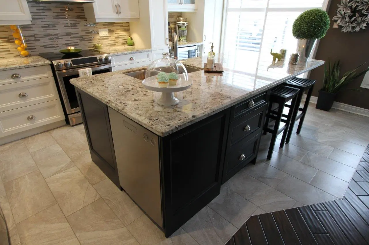 White kitchen