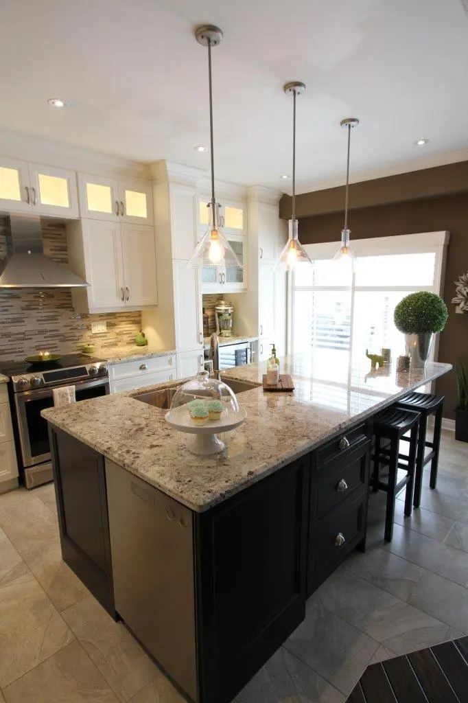 White kitchen