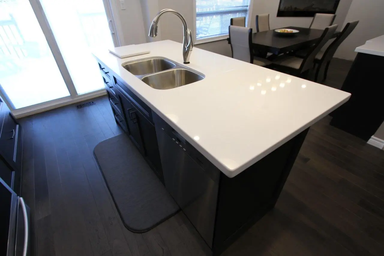 Dark wood kitchen