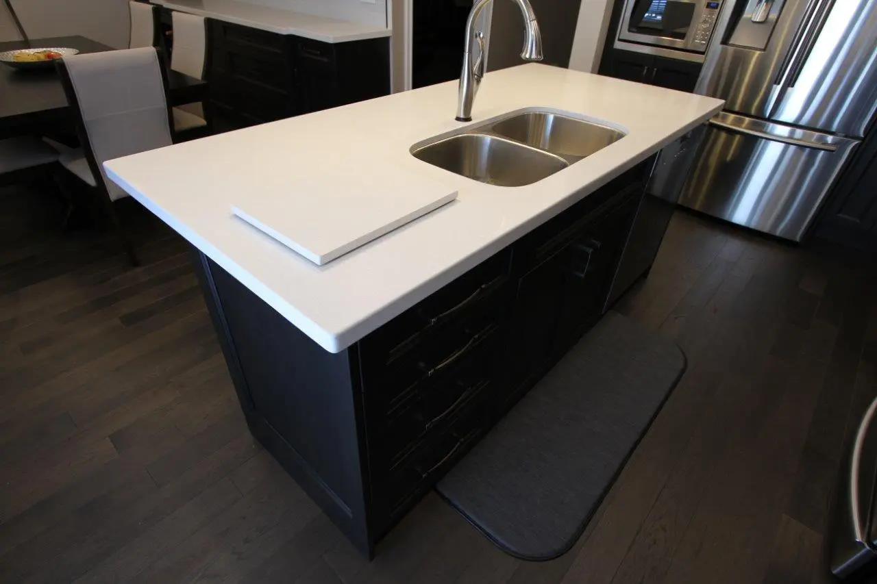Dark wood kitchen