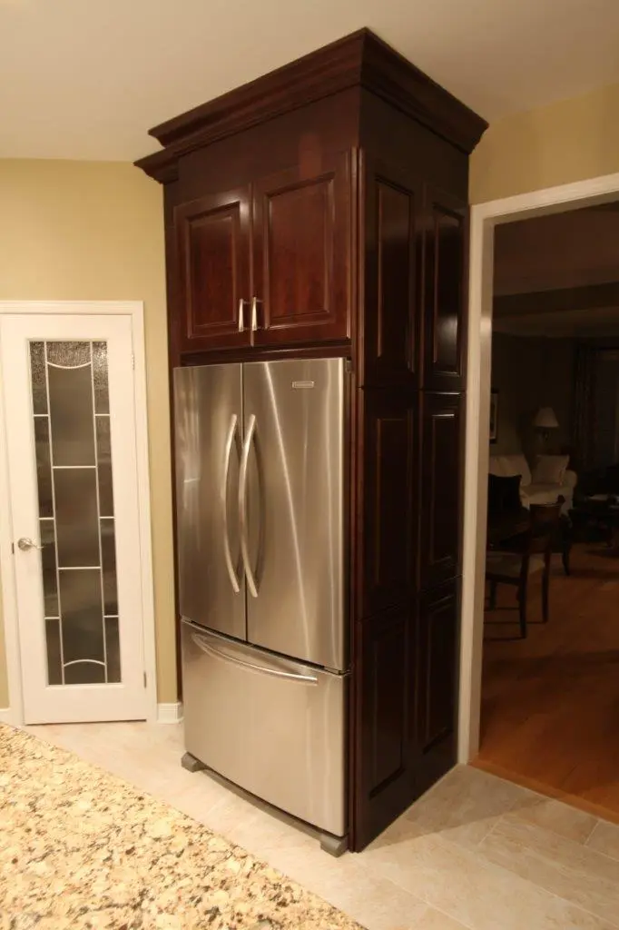 Dark wood kitchen