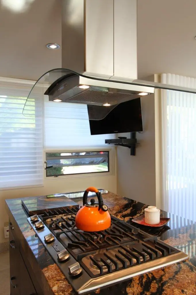 Dark wood kitchen