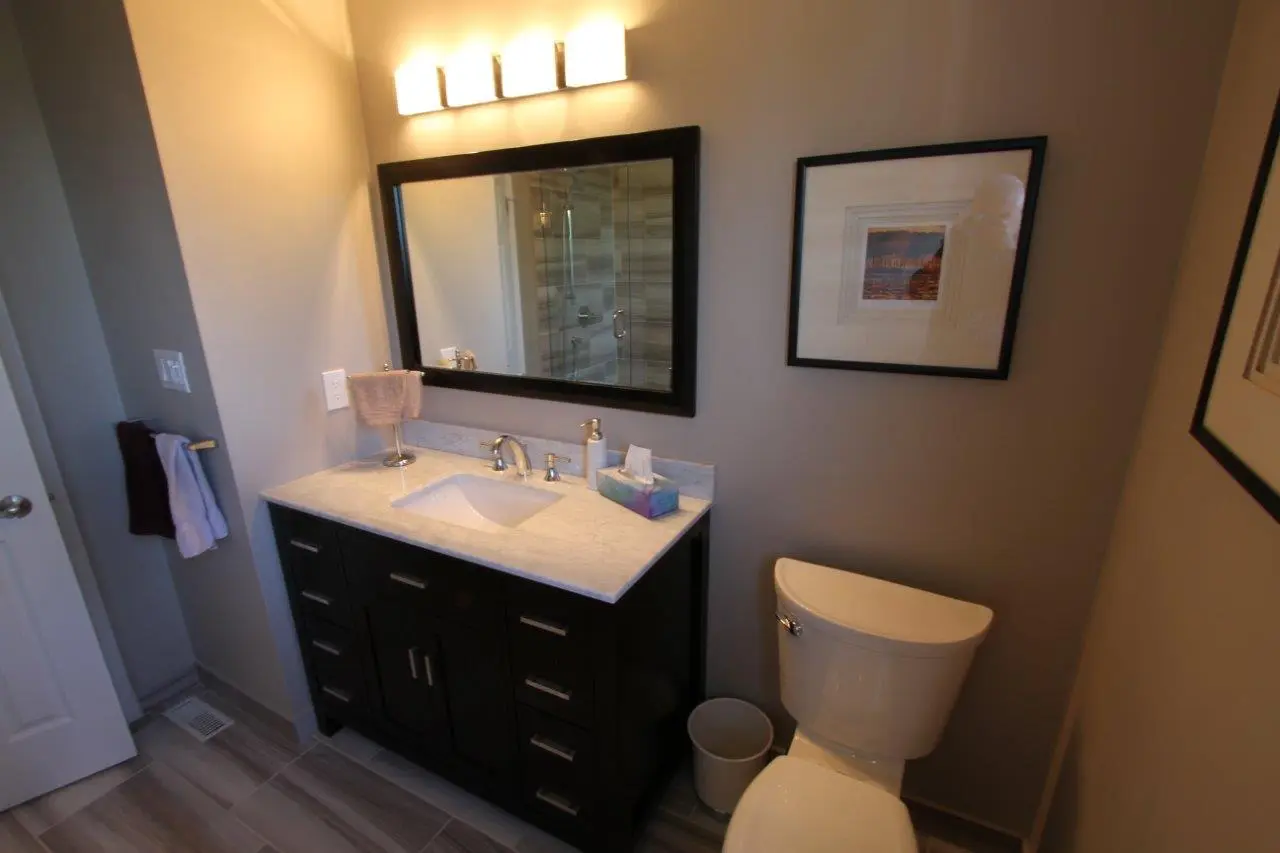 bathroom vanity