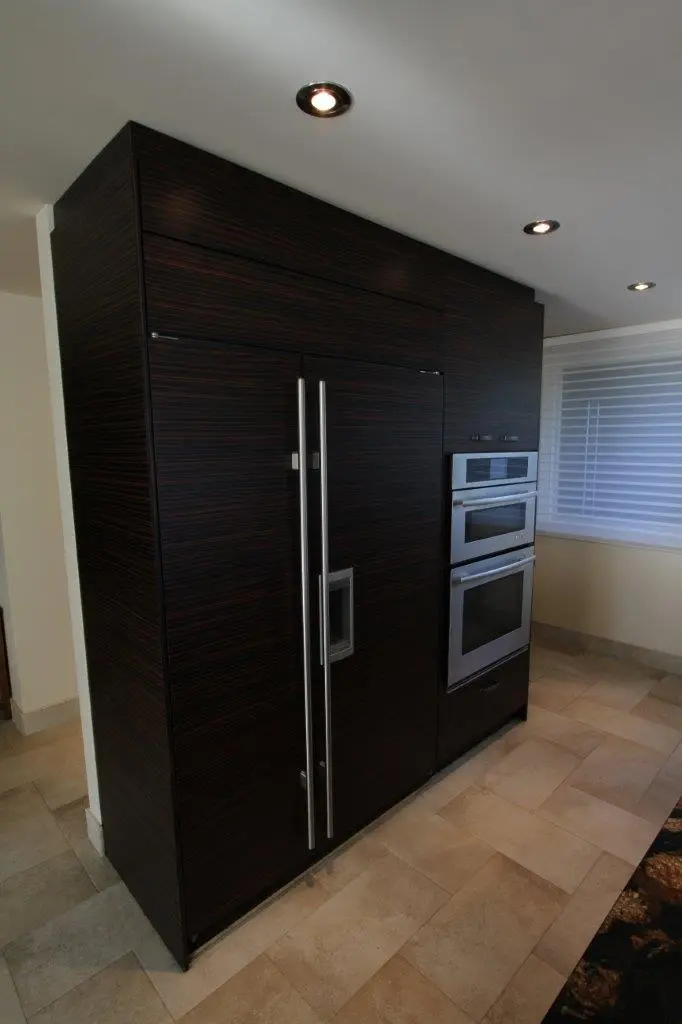 Dark wood kitchen