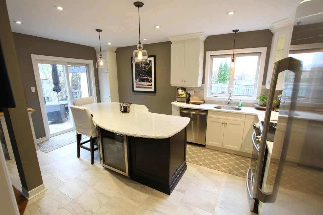 White kitchen