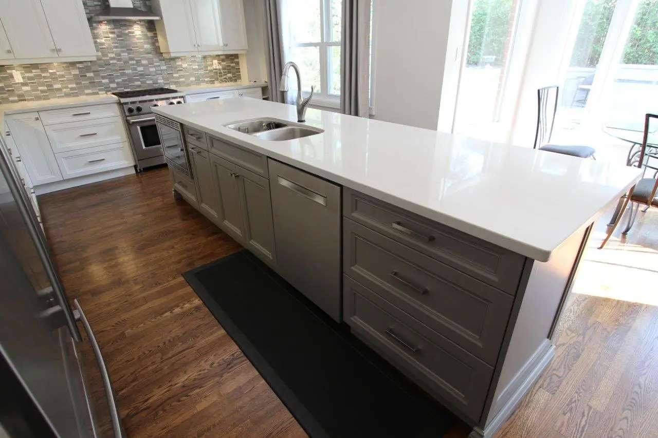 White kitchen