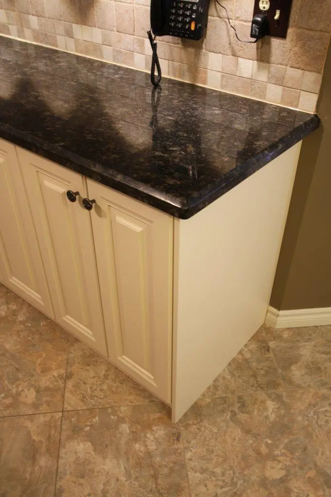 White kitchen