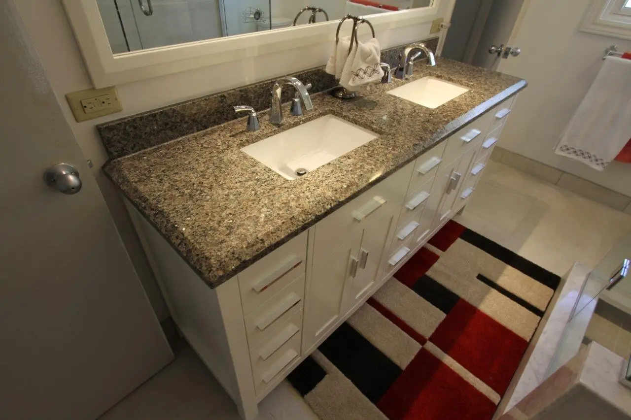 bathroom vanity