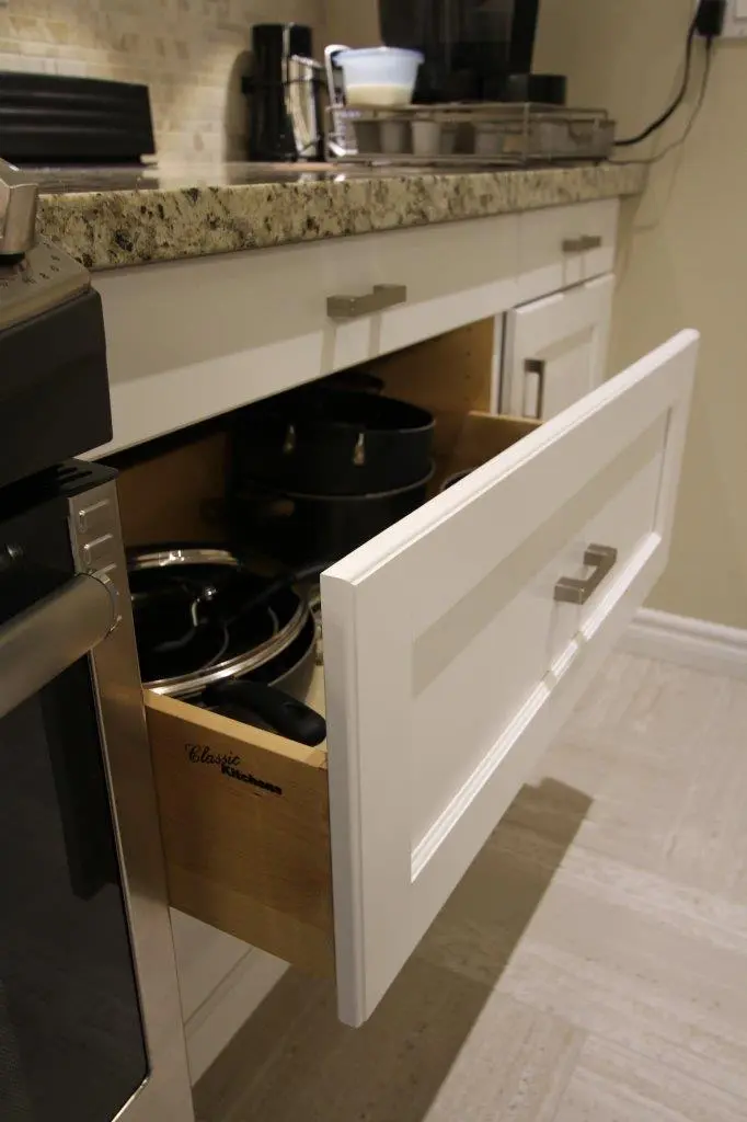 White kitchen