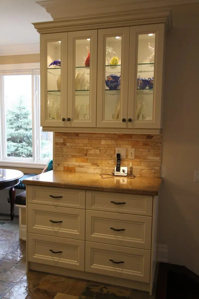 White kitchen