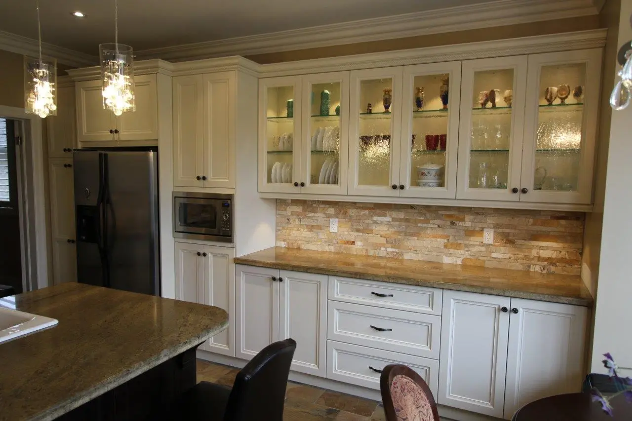 White kitchen