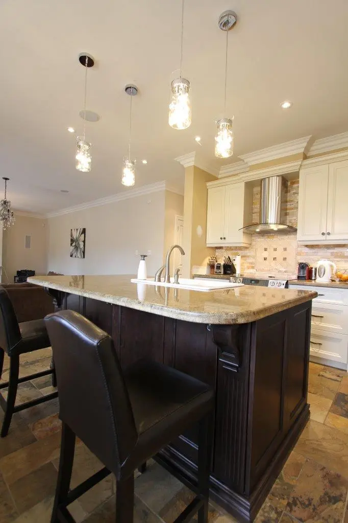 White kitchen