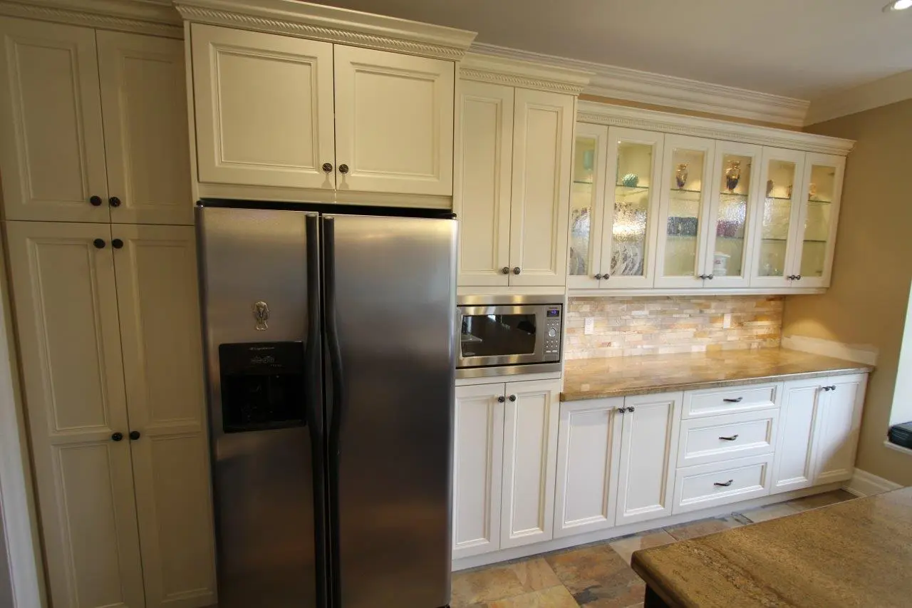 White kitchen