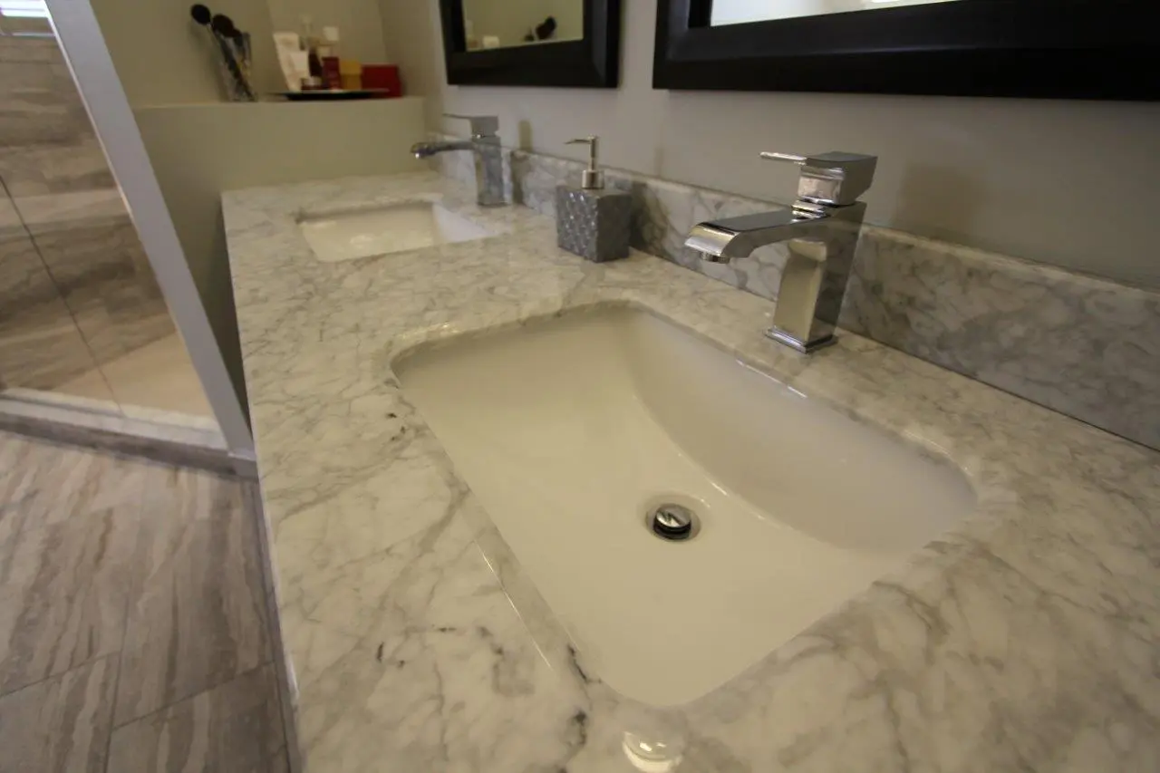 bathroom vanity