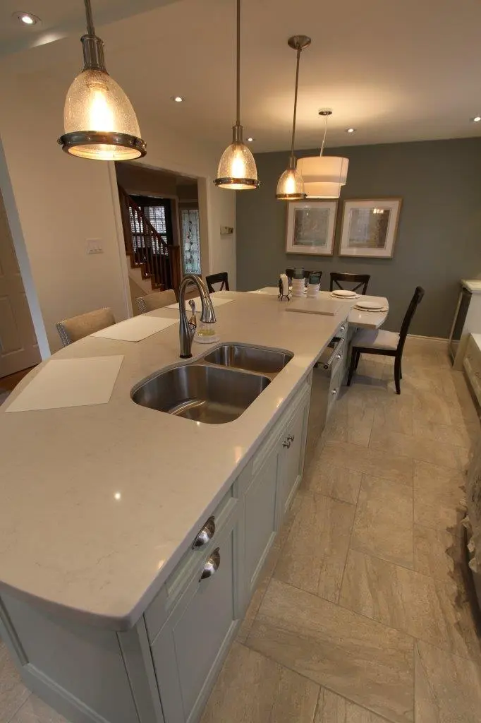 White kitchen