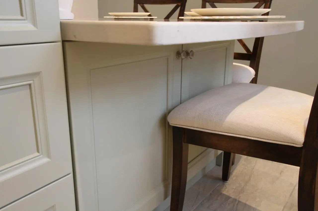 White kitchen