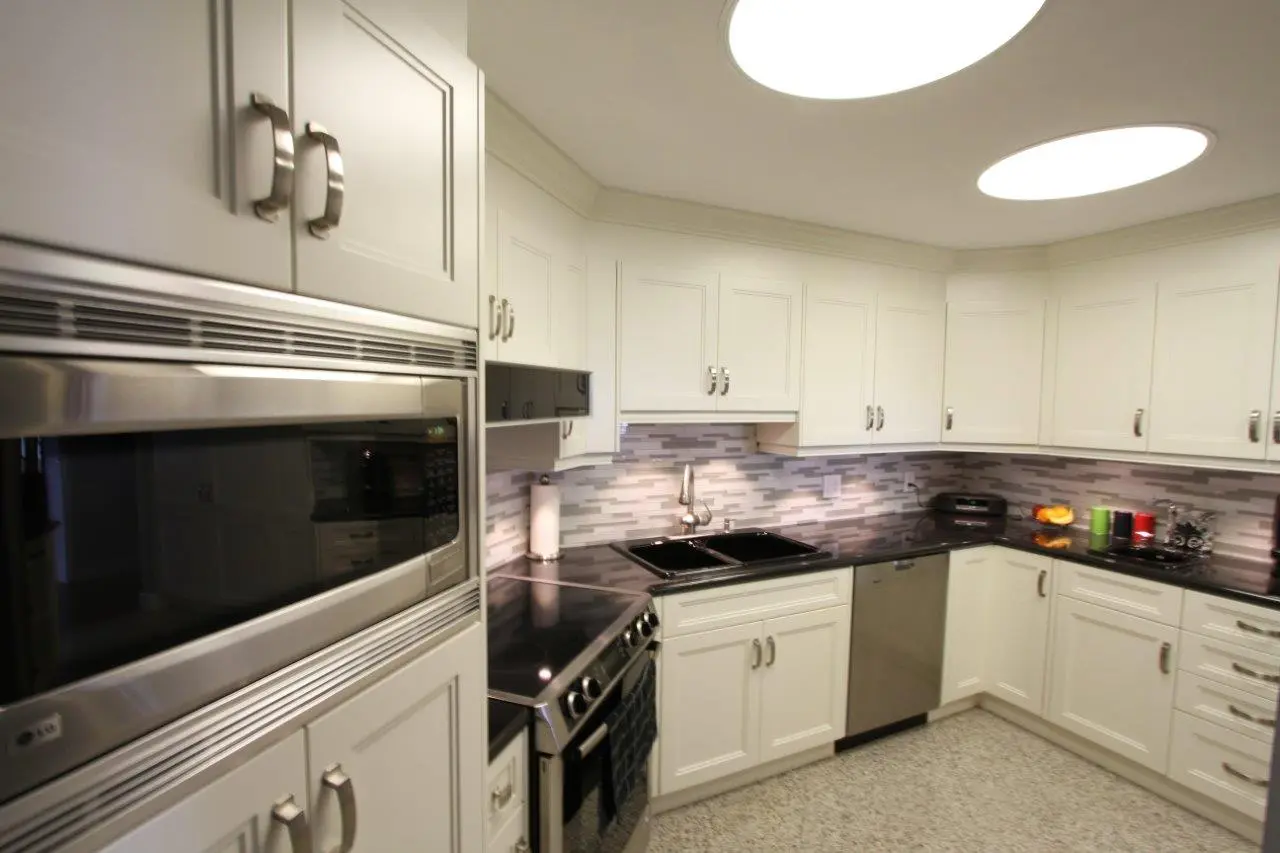 White kitchen