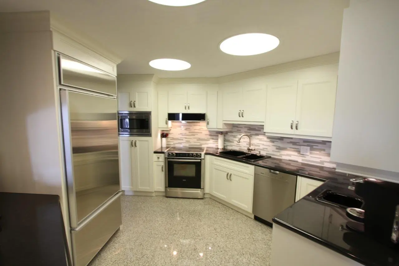 White kitchen