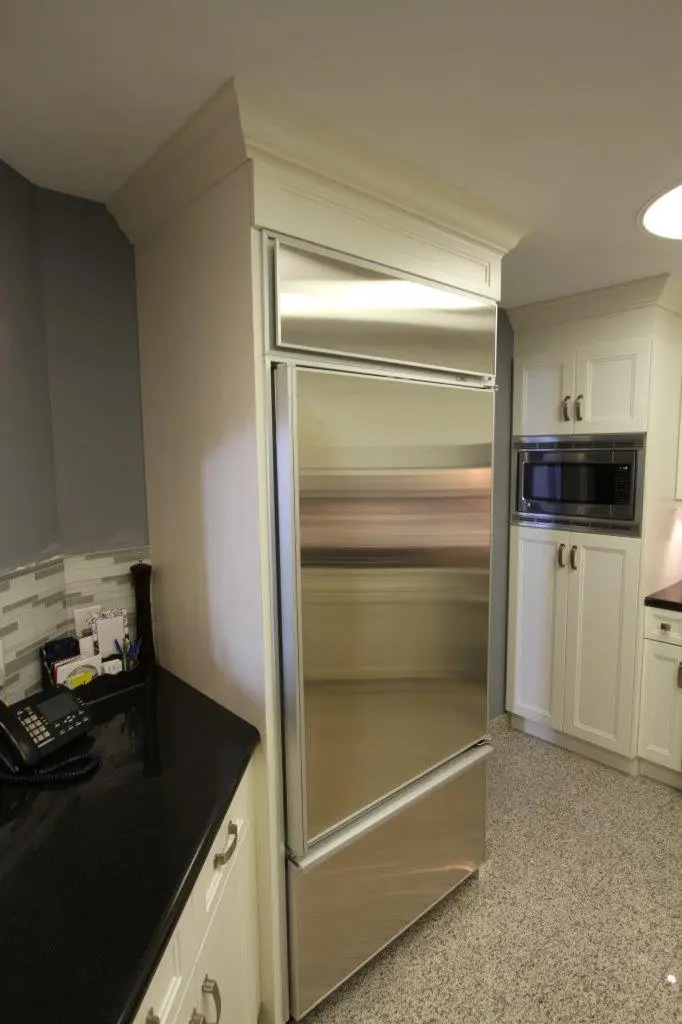 White kitchen