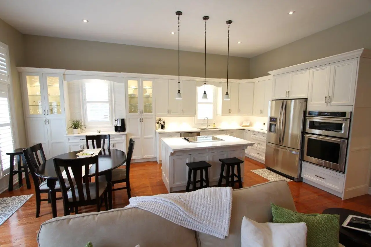 White kitchen