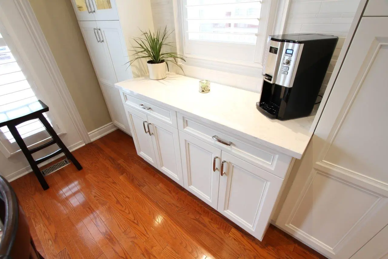 White kitchen