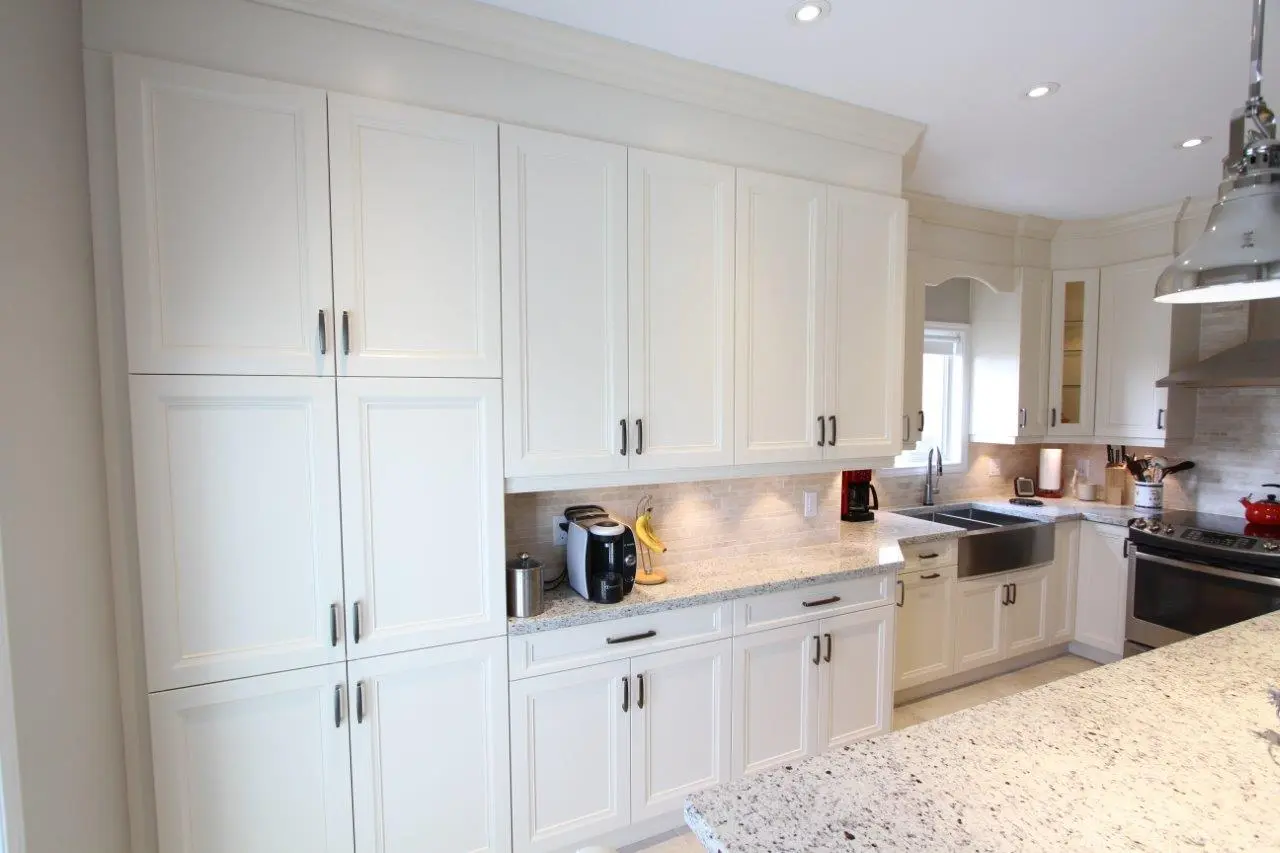 White kitchen
