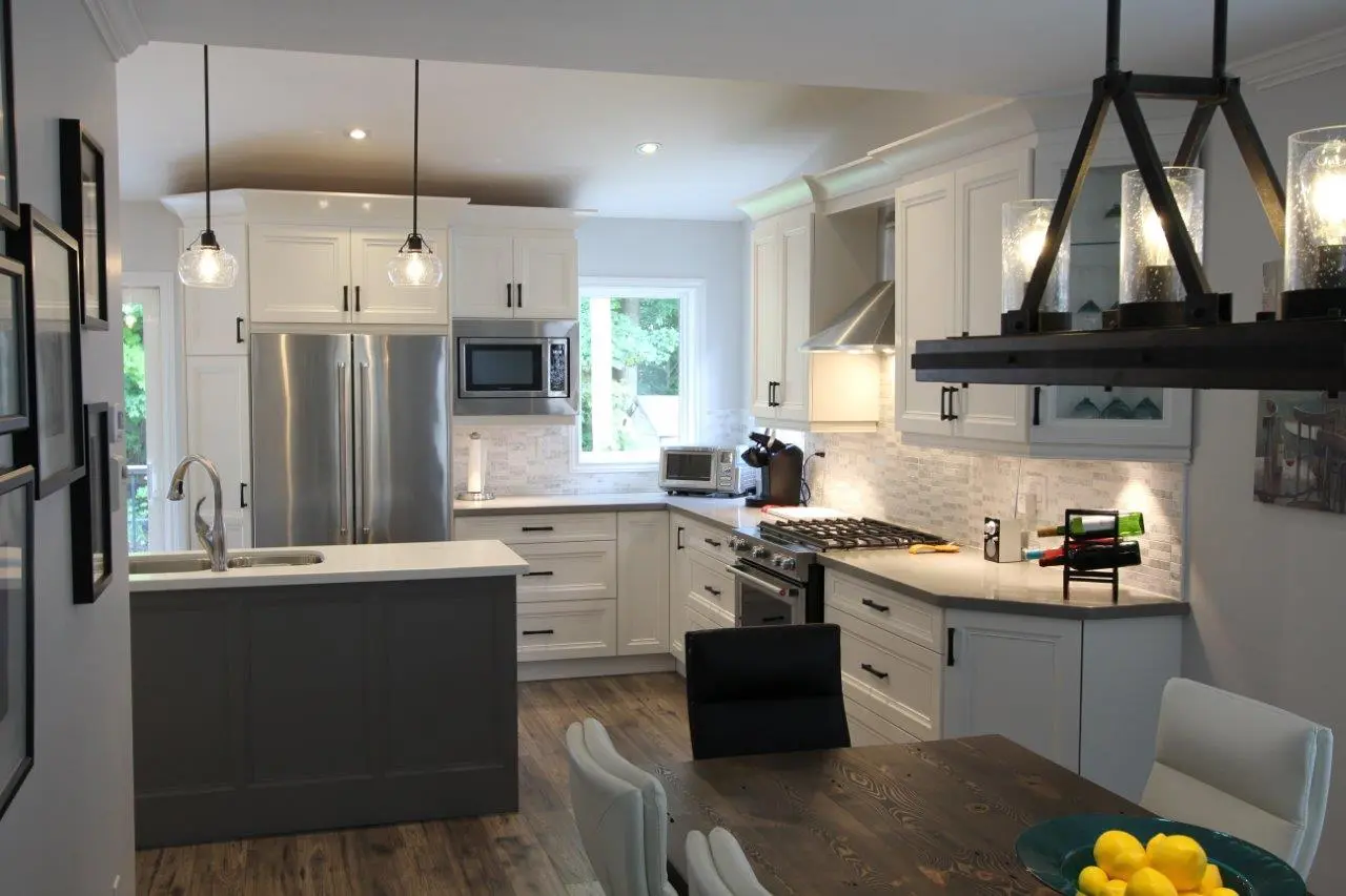 White kitchen