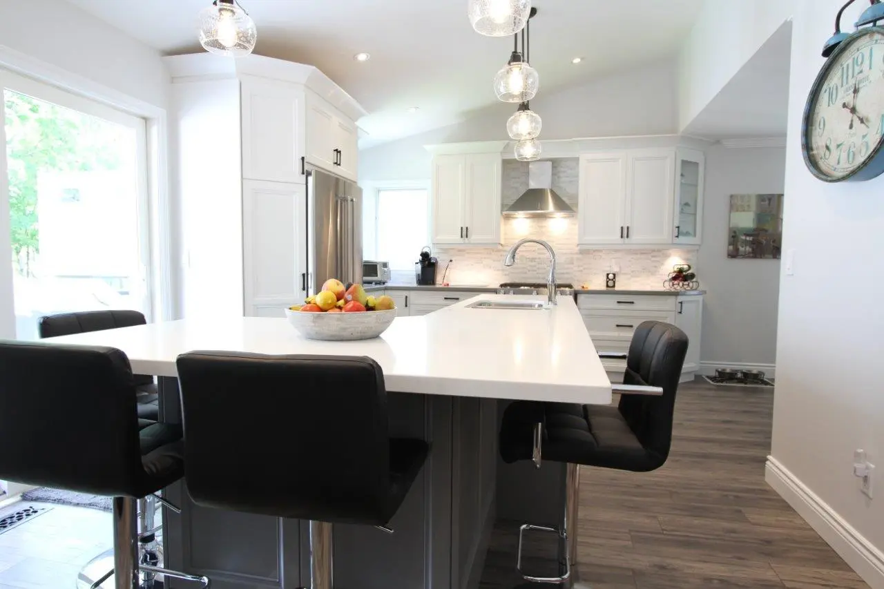 White kitchen