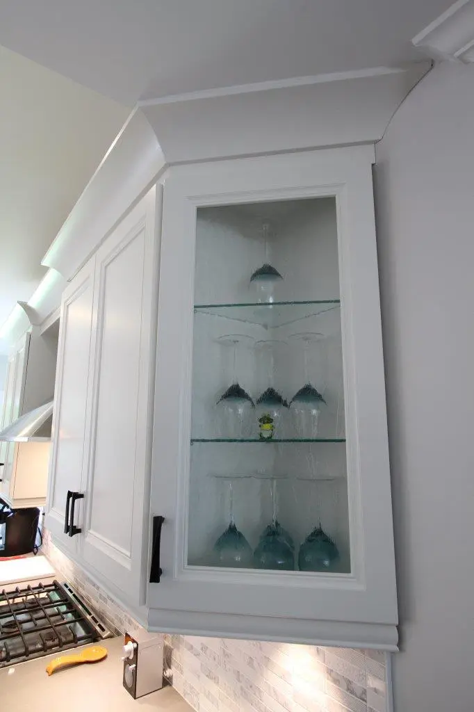White kitchen