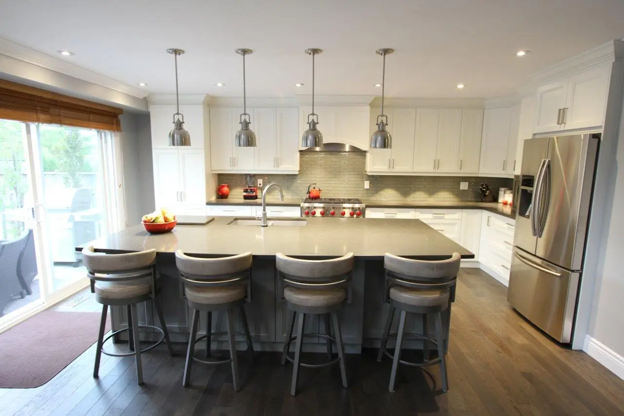 White kitchen