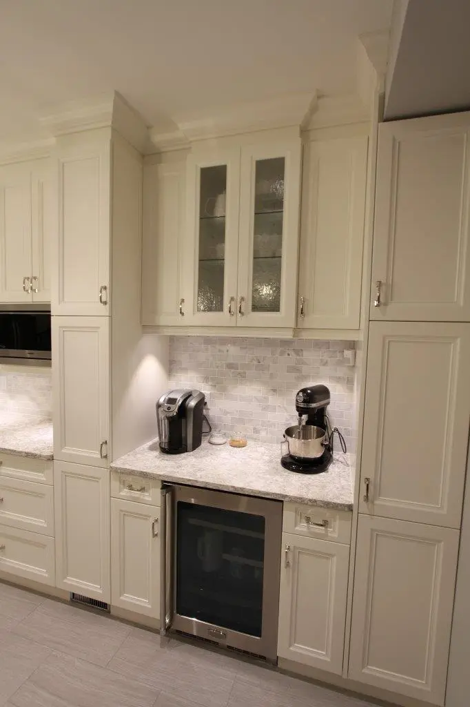 White kitchen